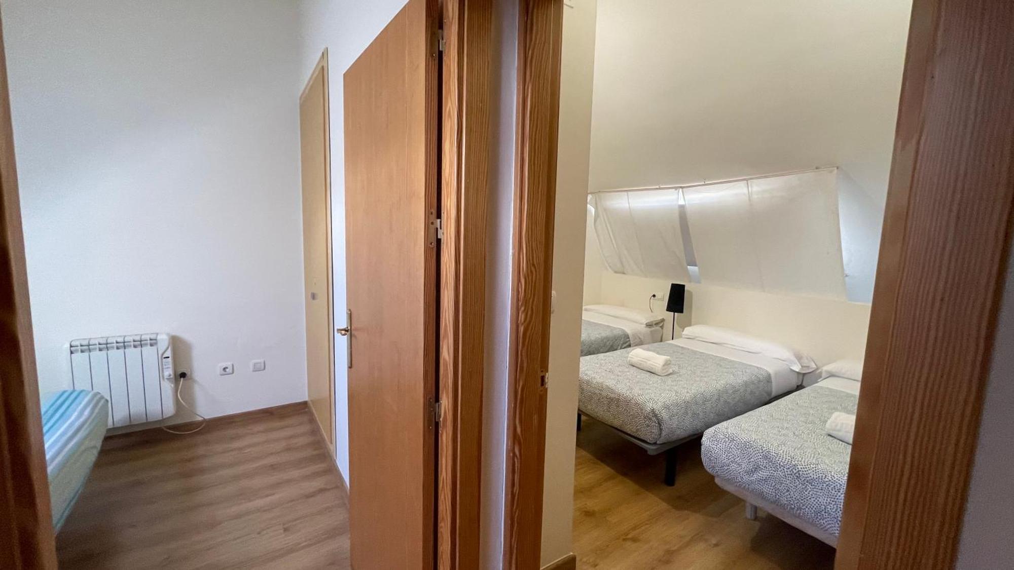 House Sierra Nevada 3 Habitaciones Y 2 Wc Para 8 Personas Ngoại thất bức ảnh